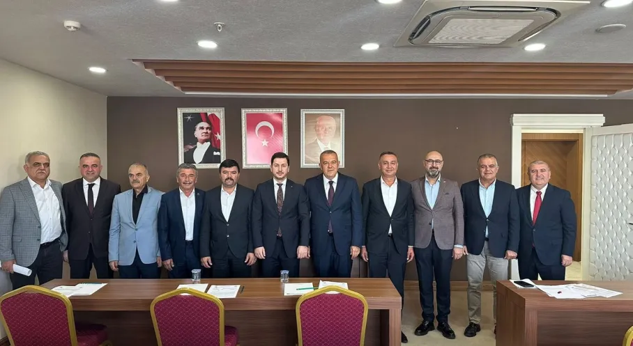 Antalya'da Korkmaz'dan Müjde: Mahalle Sorunları Çözüme Kavuşuyor!