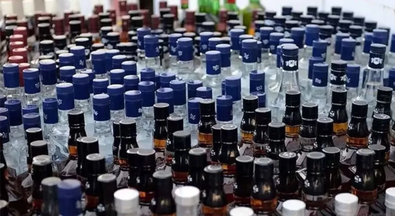Antalya'da Rekor Operasyon! 3,7 Milyar TL'lik Sahte Alkol Vurgunu Engellendi