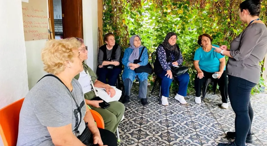 Antalya'da Yaşlılara Sağlık Desteği: Kan Basıncı ve Kolesterol Takibi Başladı!