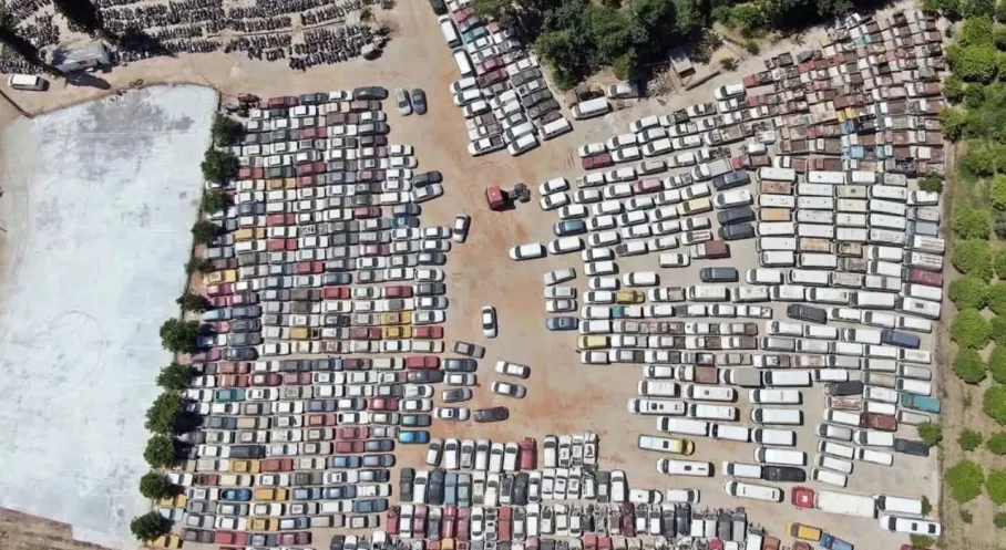 Antalya'da Yediemin Otoparkları Alarm Veriyor: Araç Mezarlığına Dönüş!