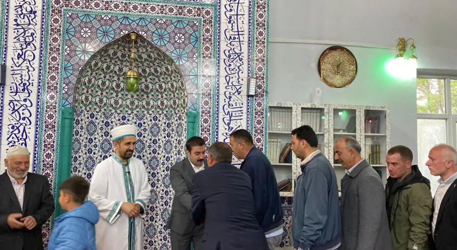 Arpaçay Kaymakamı Akköz Bayram Namazında Halkla Buluştu! Kars Haberleri