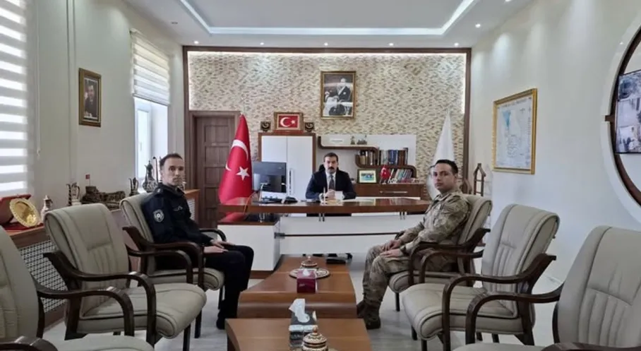 Arpaçay'da Güvenlik Alarmı! Kaymakam Akköz'den Kritik Asayiş Toplantısı