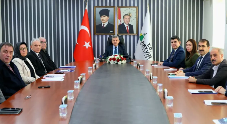 Artvin İstihdamında Çığır Açan Başarı: İŞKUR 2025'te 1890 Vatandaşı İşle Buluşturdu!