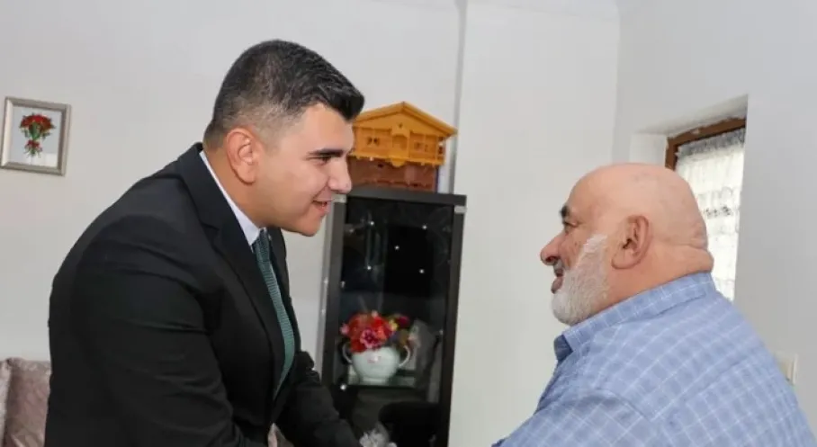 Artvin'de Duygulandıran Ziyaret: Vali Vekili Erdoğan'dan Kıbrıs Gazisine Moral Desteği