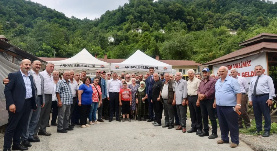 Artvin Valisi Ergün Arhavi'de: TIR Parkı Müjdesi ve Köy Ziyareti