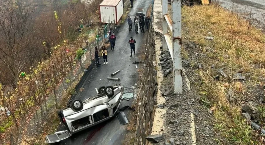 Artvin'de Feci Kaza: 3 Kişi Hayatını Kaybetti! Şok Detaylar