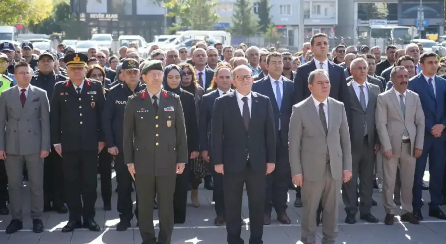 Atatürk’ün Kars’a gelişinin 102. yılı törenlerle kutlandı