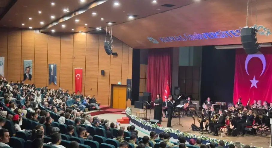 Atatürk’ün Kars’a gelişinin 102. yılına özel konser