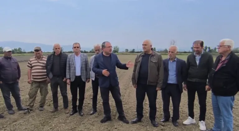 Aydın'da Çiftçiden Feryat: Elektrik ve Su Fiyatları Belimizi Büküyor!