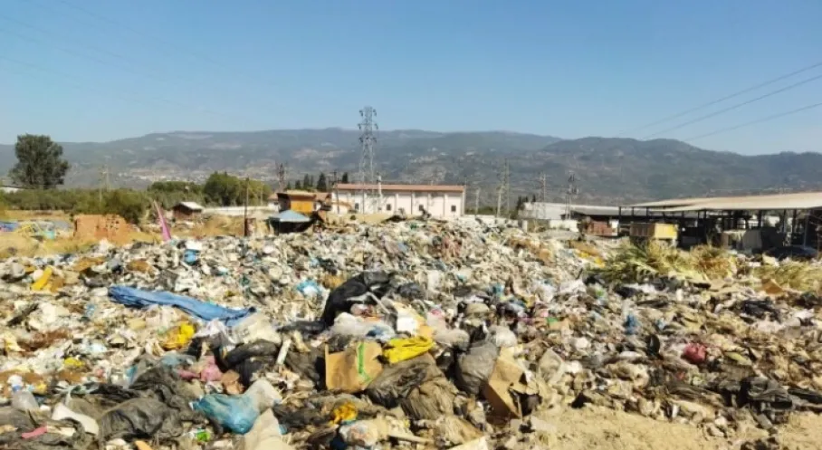 Aydın'da Şok! Kaçak Çöp Skandalı: Belediyelere Milyonluk Ceza Yağdı!