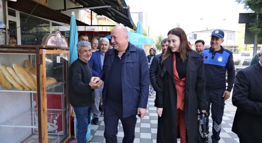 Ayhan Gider Esnaf Ziyaretleriyle Gündemde! Çanakkale Esnafı Ne Diyor?