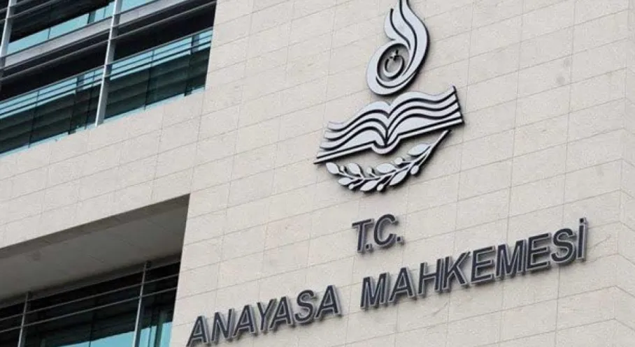 AYM'den Son Dakika Kararı: Sokak Hayvanları Yasası İptal Başvurusu Reddedildi!
