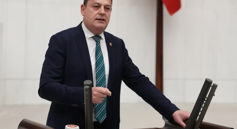 BAĞ-KUR'lu Esnaf Emeklilik Hayalleriyle Karşı Karşıya! TBMM'de Kritik Soru Önergesi