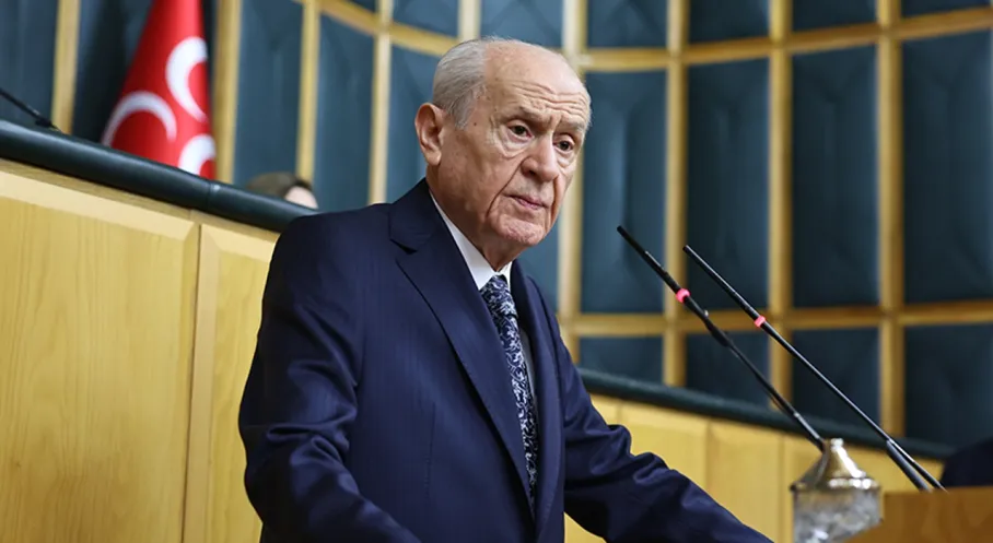 Bahçeli'den Özgür Özel'e Sert Yanıt: 'Darbe mi Düşünüyorsun?'