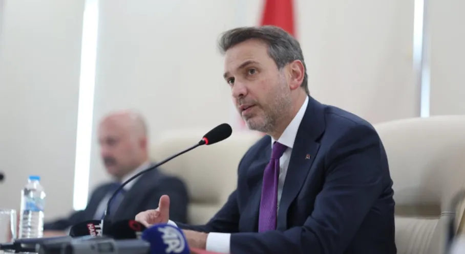 Bakan Bayraktar'dan Enerji Bağımsızlığı Vurgusu: 'Kızıl Elmamız Bu!'