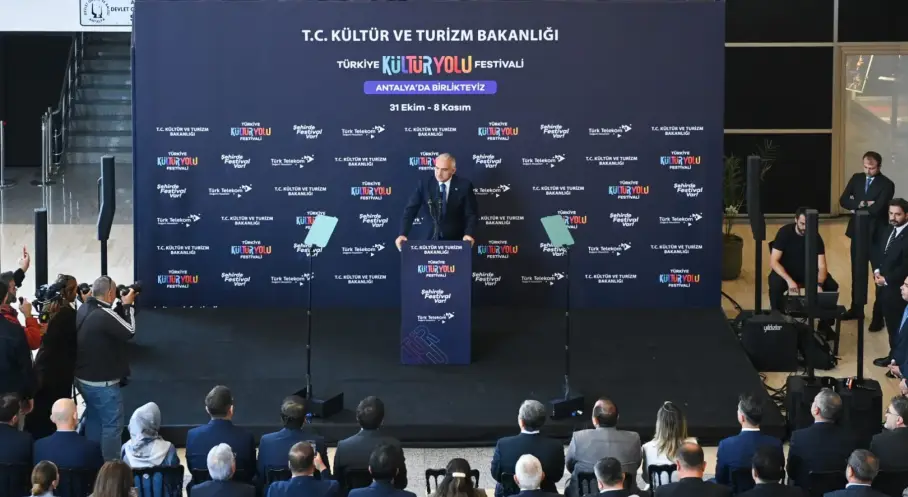 Bakan Ersoy: “Antalya Turizmini 12 Aya Yayacak Yeni Bir Adım Atıyoruz”