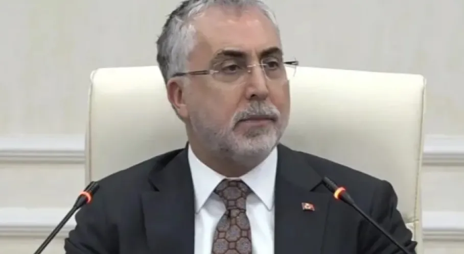Son Dakika: Bakan Işıkhan'dan İşsizlikte Rekor Düşüş Açıklaması!