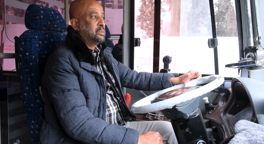 Hatay Yeniden Ayağa Kalkıyor! Bakan Kurum'dan Duygulandıran Mesaj: 'Bittik Artık' Denilen Yerde...