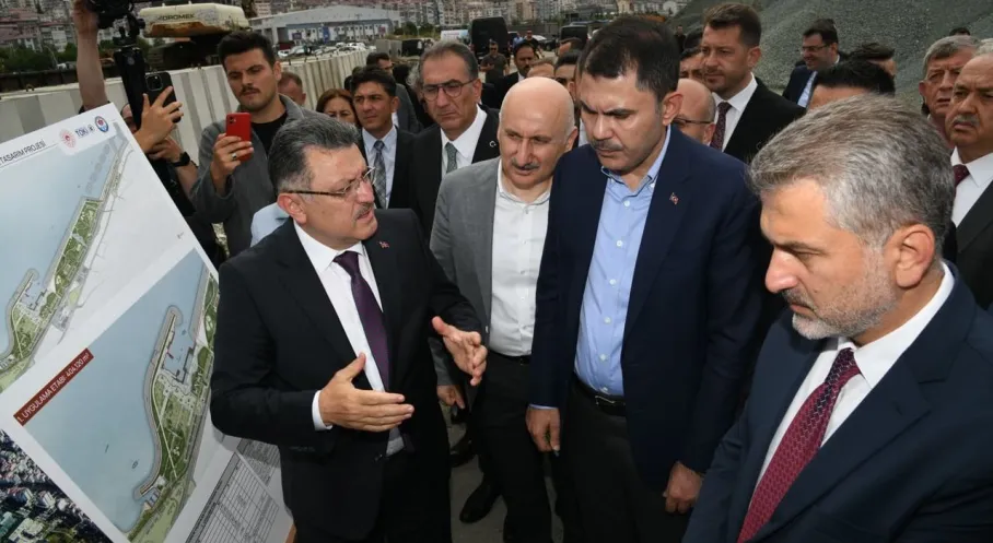 Bakan Kurum'dan Trabzon'a Müjde: Genç'e Tam Destek Sözü!