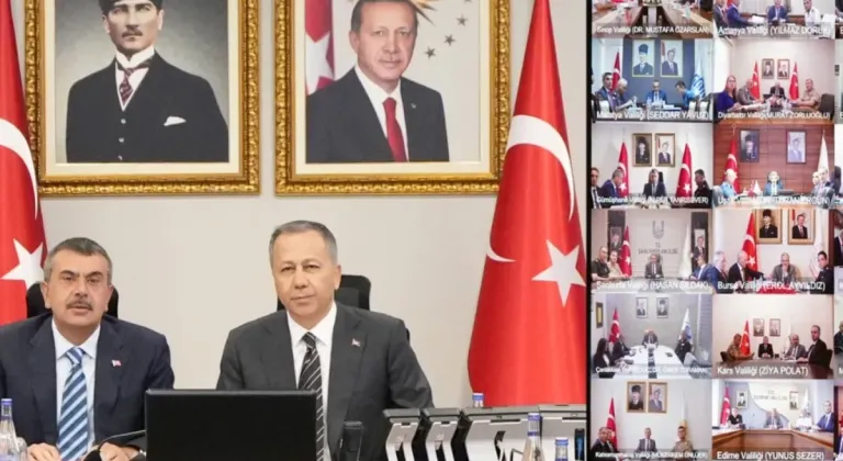 Bakan Tekin ve Yerlikaya 81 il valisi ile buluştu