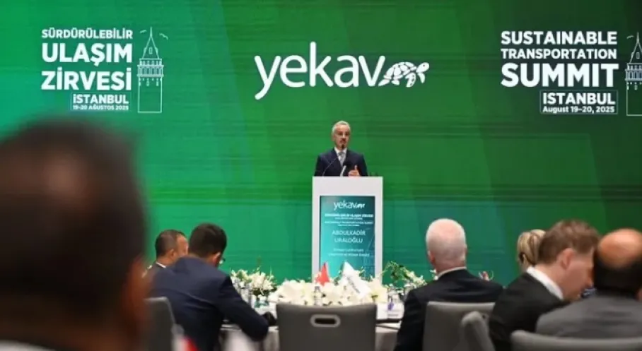 Bakan Uraloğlu'ndan Sürdürülebilir Ulaşım Hamlesi: Türkiye'nin Yeşil Vizyonu!