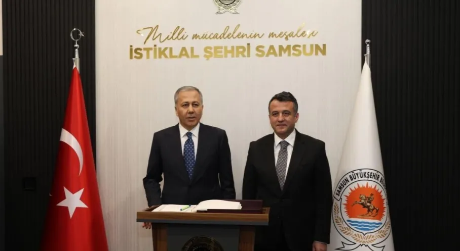 Bakan Yerlikaya'dan Samsun'a Kritik Ziyaret: Başkan Doğan'la Kent Projeleri Masaya Yatırıldı!