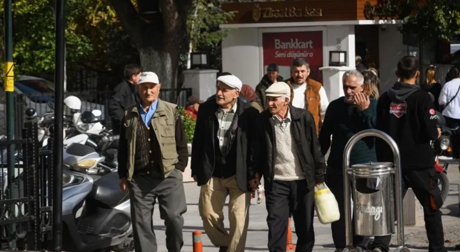 Balıkesir Sındırgı'da Deprem Sonrası Hayat Normalleşiyor: Son Gelişmeler!