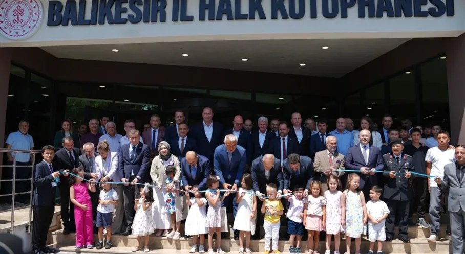 Balıkesir'e Yeni Nesil Kütüphane: Üreten Kütüphane Açıldı!