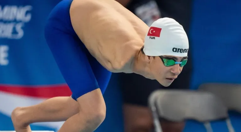 Baran Doruk Şimşek'ten Paris'te Gümüş Madalya Zaferi! Milli Yüzücümüz Gururumuz Oldu
