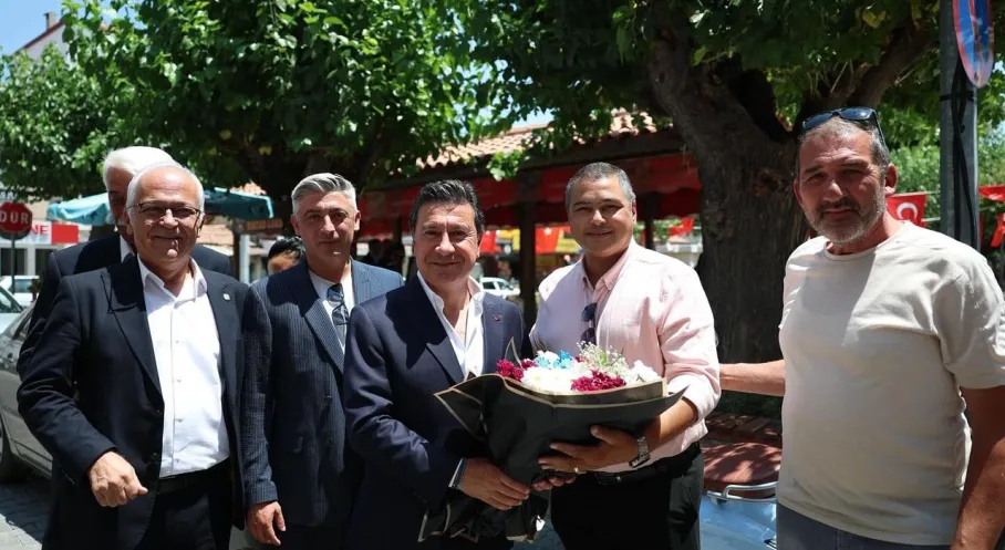 Başkan Aras'tan Ula Çıkarması: Muhtarlar ve Esnafla Buluştu, Talepleri Dinledi!