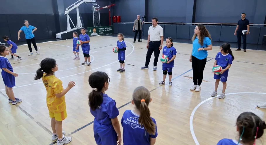 Başkan Kılca Yaz Spor Okulları’nda Öğrencilerle Buluştu