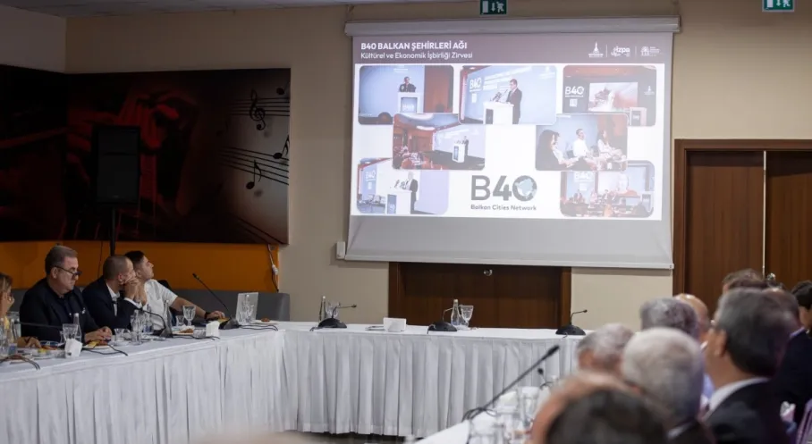 Başkan Tugay'dan İzmir'e Vizyoner Bakış: Öncü Kent Hedefi!