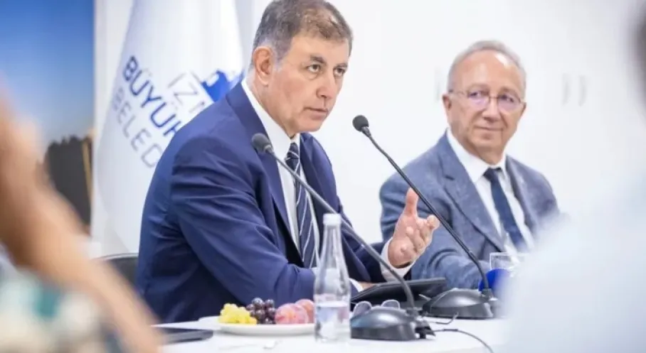 İzmir'de Kritik Ziyaret: Başkan Tugay ve İtalyan Donanması Buluştu!