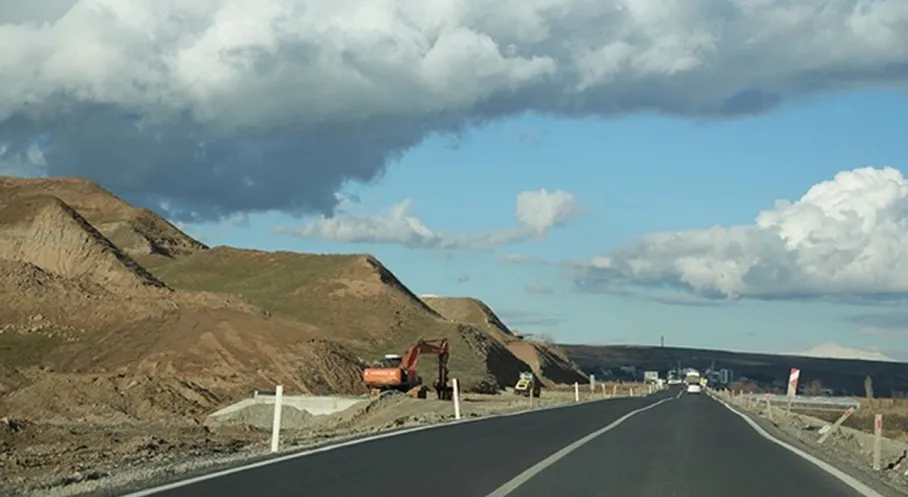 Batman Trafiğine Nefes Aldıracak Dev Projede Sona Doğru: Mart Sonunda Çift Şerit Hazır!
