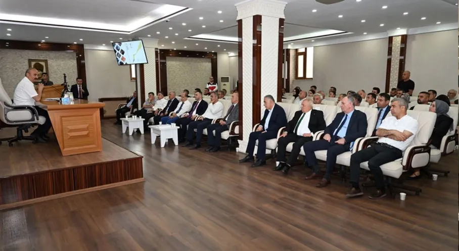 Batman'da Tarım Devrimi: Sera OSB ile 1500 Kişiye İş İmkanı!