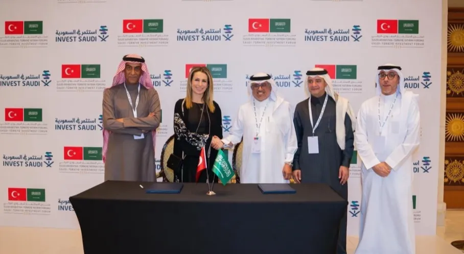 BAYEGAN ve Suudi Devi Tasnee'den Stratejik İş Birliği Uzatması: Türkiye Petrokimya Piyasasında Yeni Dönem Başlıyor!