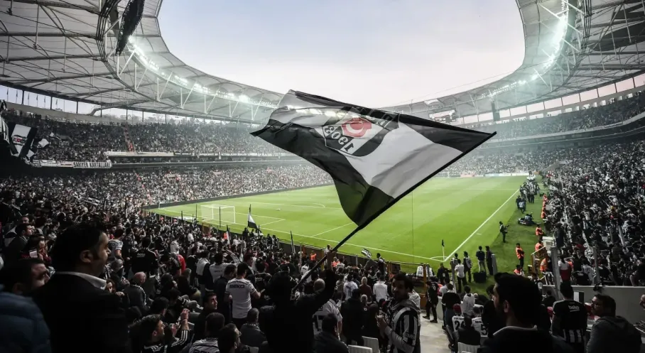 Beşiktaş'ın Yeni Sezon Hazırlıkları: Avusturya Kampı ve İlk Hazırlık Maçı!