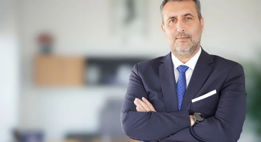 Besler'den Çığır Açan Yeşil Yatırım: Afyon Fabrikası Yıllık 4,3 Milyon kWh Enerjiyi Güneşten Üretecek!