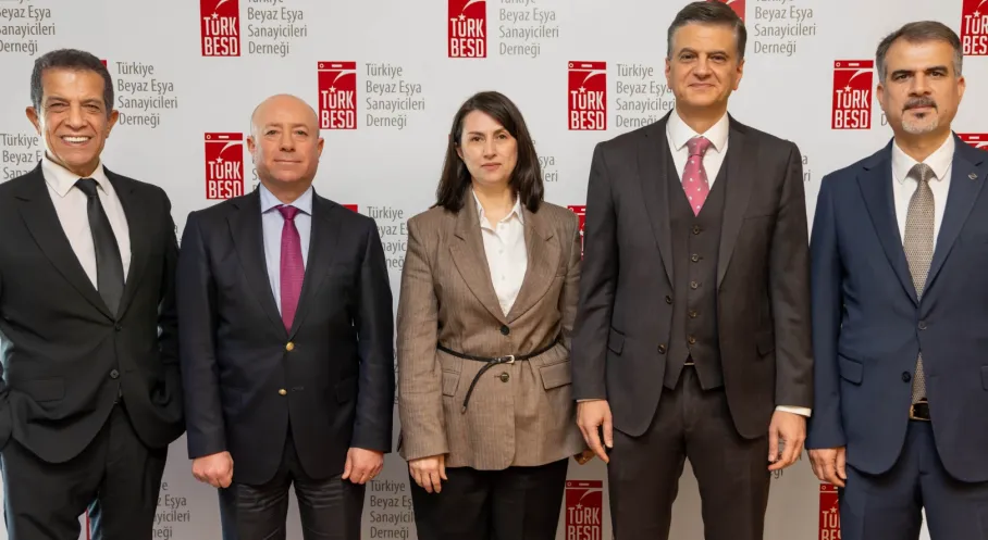 Beyaz Eşya Sektöründe Daralma Sürüyor