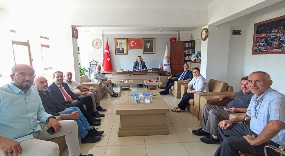 Beypazarı Kaymakamı'ndan AK Parti'ye Ziyaret: İlçenin Geleceği İçin İş Birliği Vurgusu!
