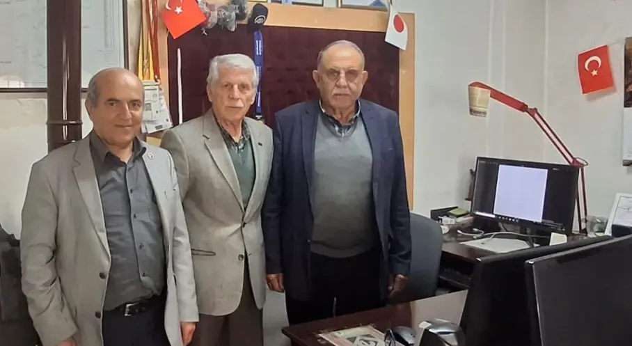 Beypazarı Muhtarlar Derneği’nden Gazeteci Yaşar Tonbak’a ziyaret