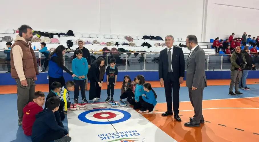 Beypazarı’nda çocuklar geleneksel sokak oyunlarıyla buluştu