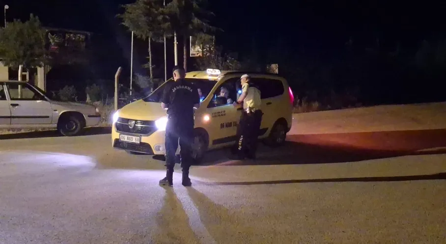 Beypazarı'nda Gece Operasyonu: Jandarma'dan Şok Denetim!