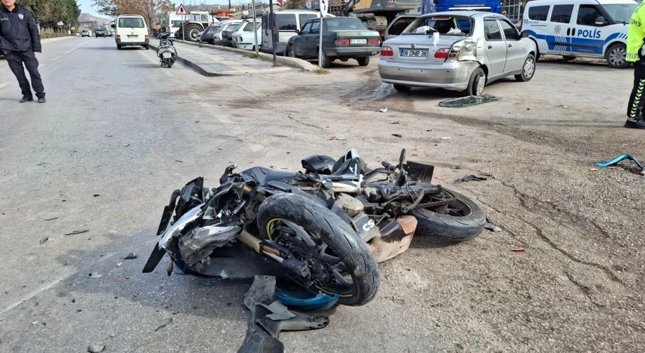 Beypazarı'nda Motosiklet Kazası! Yaralı Sürücü Hastaneye Kaldırıldı