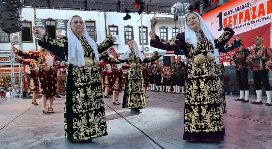 Beypazarı'nda Turizm Coşkusu Yaz Sıcaklarına Rağmen Durmuyor!