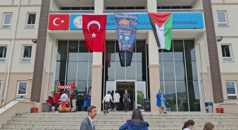 Beypazarı'ndan Gazze'ye Umut Eli: Okullardan Rekor Yardım!