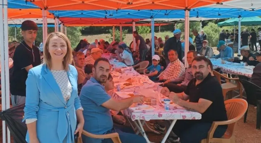Bilecik Pazaryeri'nde Yağmur Duası Bereketi: Halk Seferber Oldu!