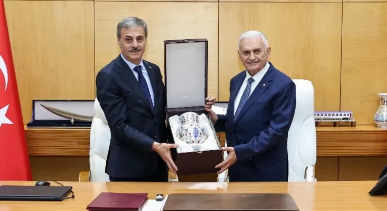 Binali Yıldırım Sakarya'da