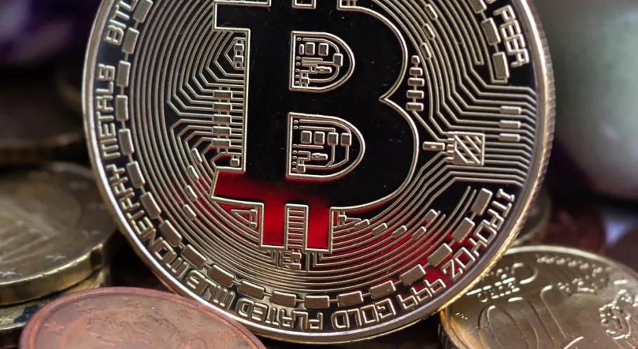 Bitcoin'de Kritik Eşik! 96.000 Dolar Üzerinde Tutunma Çabası Kripto Piyasasını Nasıl Etkileyecek?