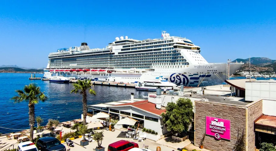 Bodrum Kruvaziyer Limanı Rekor Kırdı! 2025'te Turizm Patlaması Yaşandı